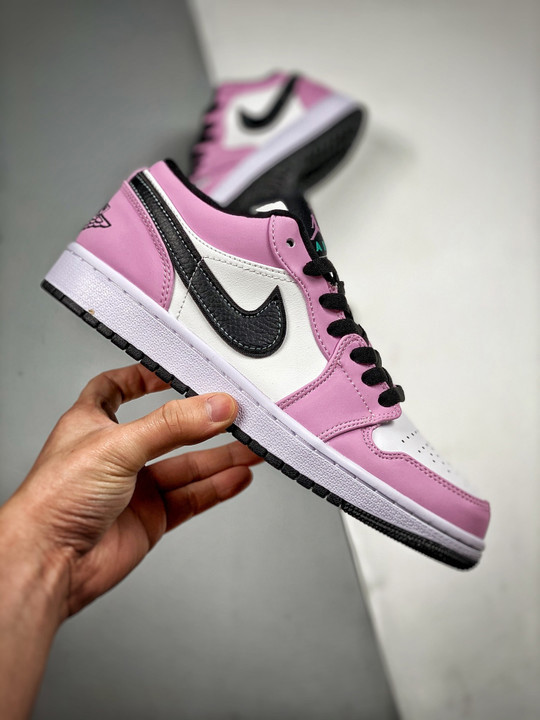 Air jordan 1 low violet shock/black-tropical twist