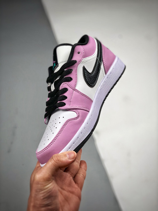 Air jordan 1 low violet shock/black-tropical twist