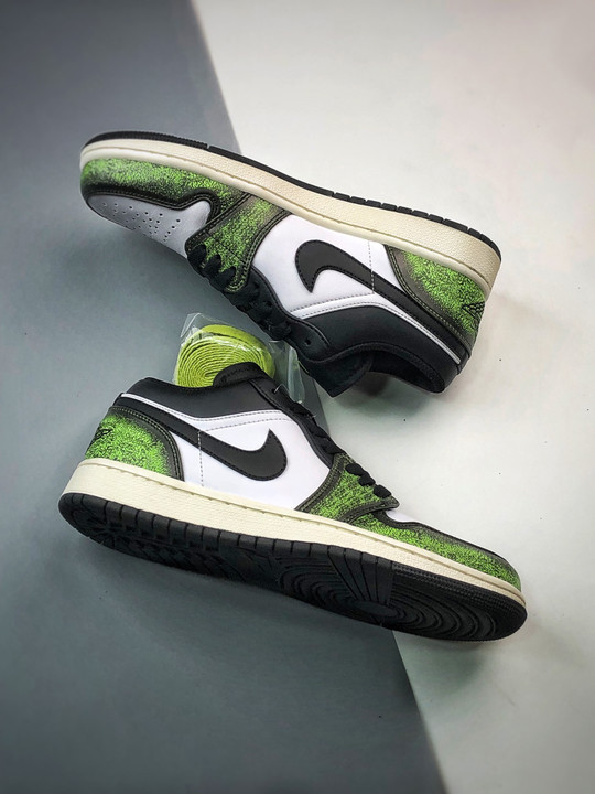 Air jordan 1 low wear-away black green dn3705-003