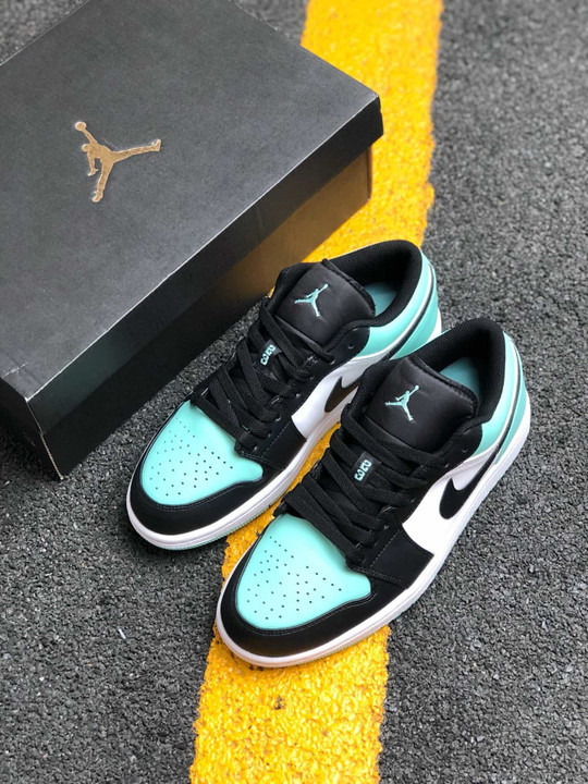 Air jordan 1 low white/emerald rise-black 553558-117