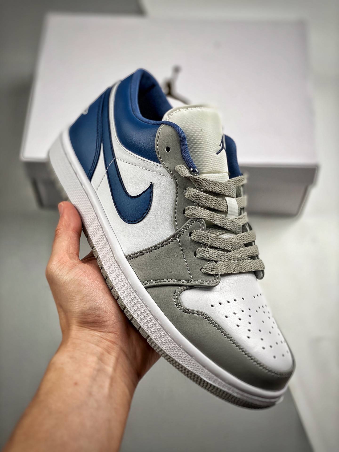Air jordan 1 low white grey blue dc0774-042