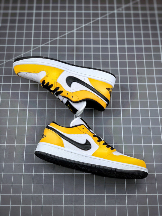 Air jordan 1 low white/laser orange-black