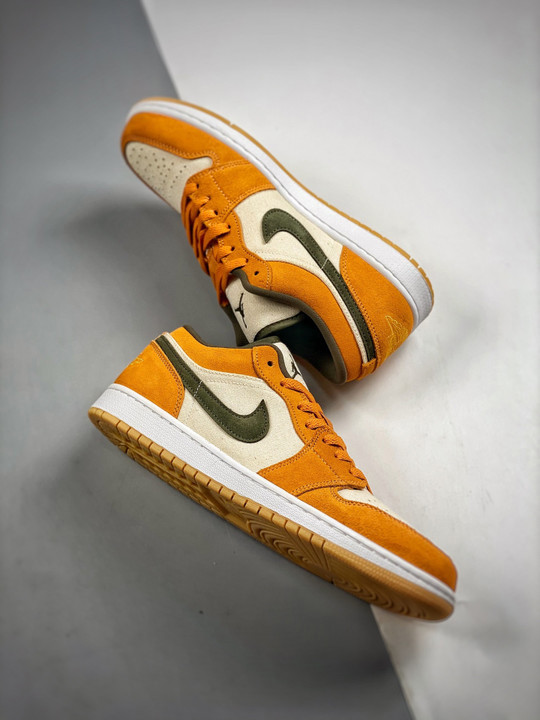 Air jordan 1 low white/light curry/medium olive dh6931-102