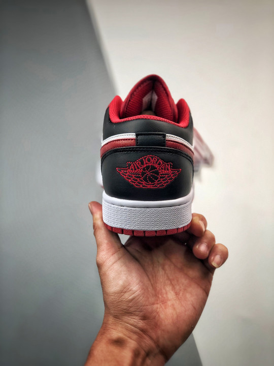 Air jordan 1 low white red black 553558-163