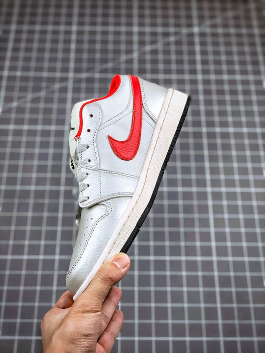 Air jordan 1 low white red da4668-001