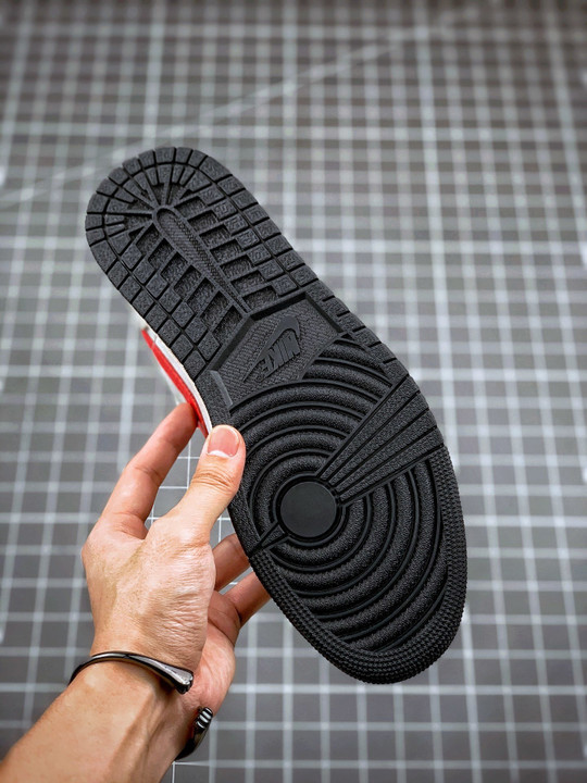 Air jordan 1 low white red da4668-001