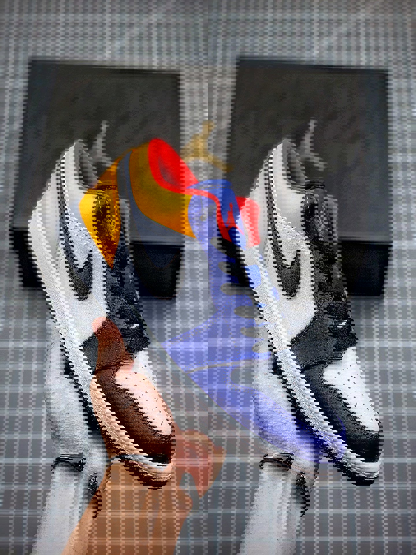 Air jordan 1 low white/royal blue-yellow 553558-123