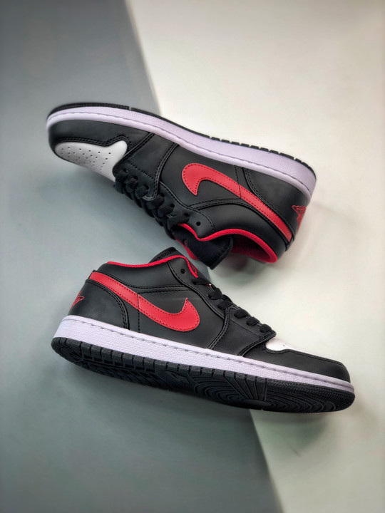 Air jordan 1 low white toe black/white-red 553558-063