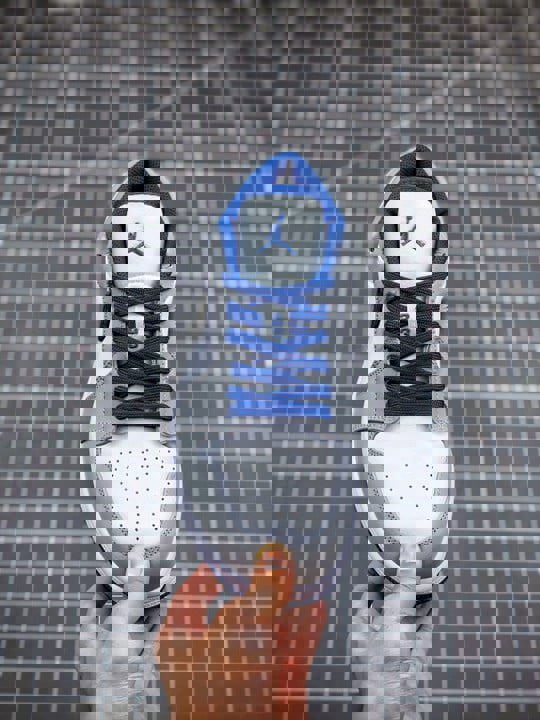 Air jordan 1 low white/true blue-cement grey-black