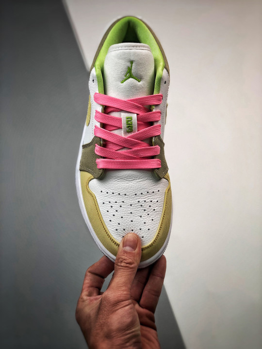 Air jordan 1 low white/vivid green dj0341-100