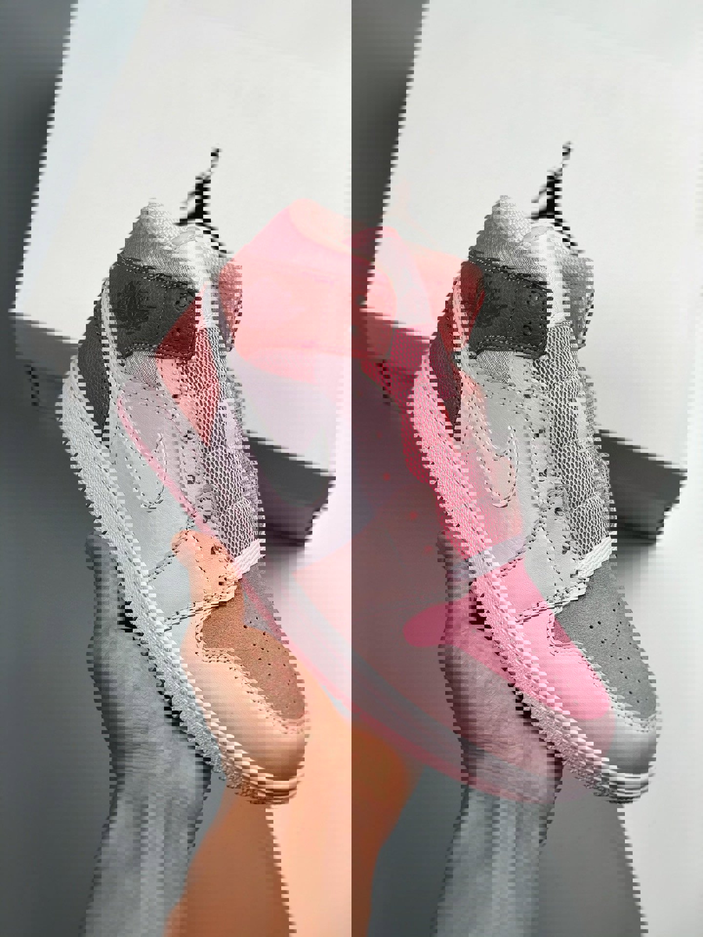 Air jordan 1 low wmns digital pink/white-pink foam-sail