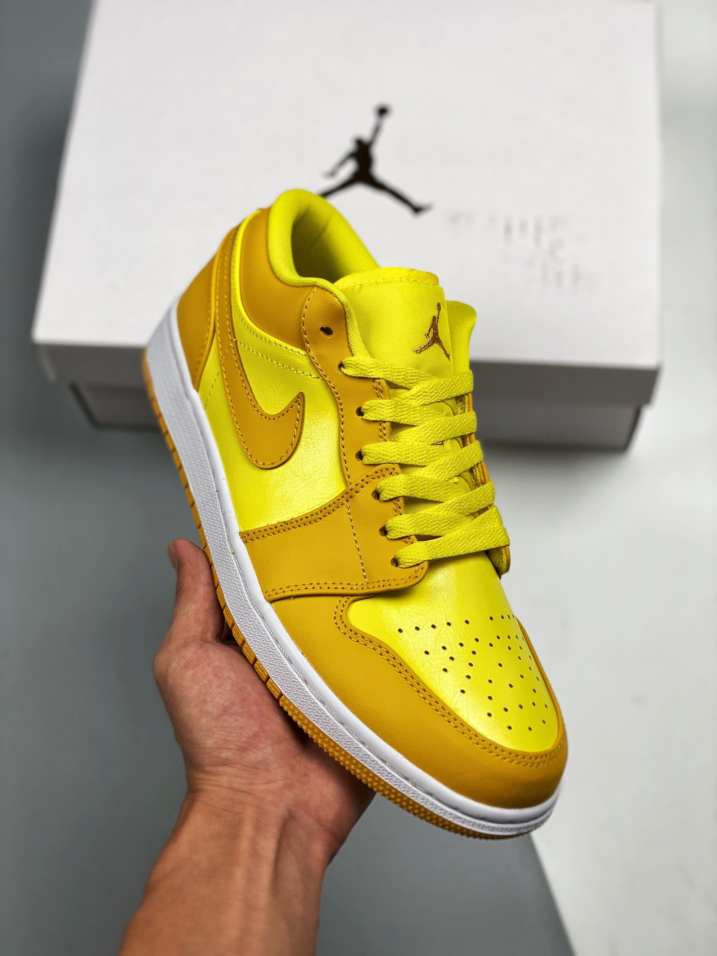 Air jordan 1 low yellow gold dc0774-700