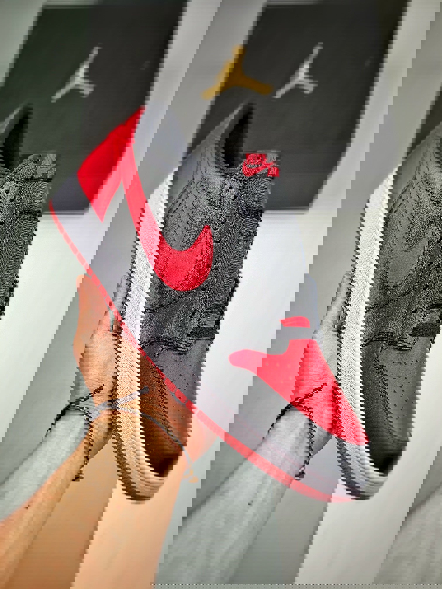 Air jordan 1 retro low bred black/varsity red 705329-001