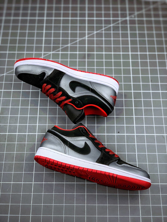 Air jordan 1 retro low dark grey black red 553558-002