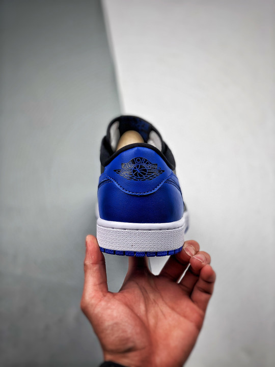 Air jordan 1 retro low og black/varsity royal-sail 705329-004