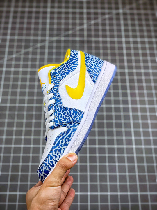 Air jordan 1 retro low west coast white/varsity maize-university blue