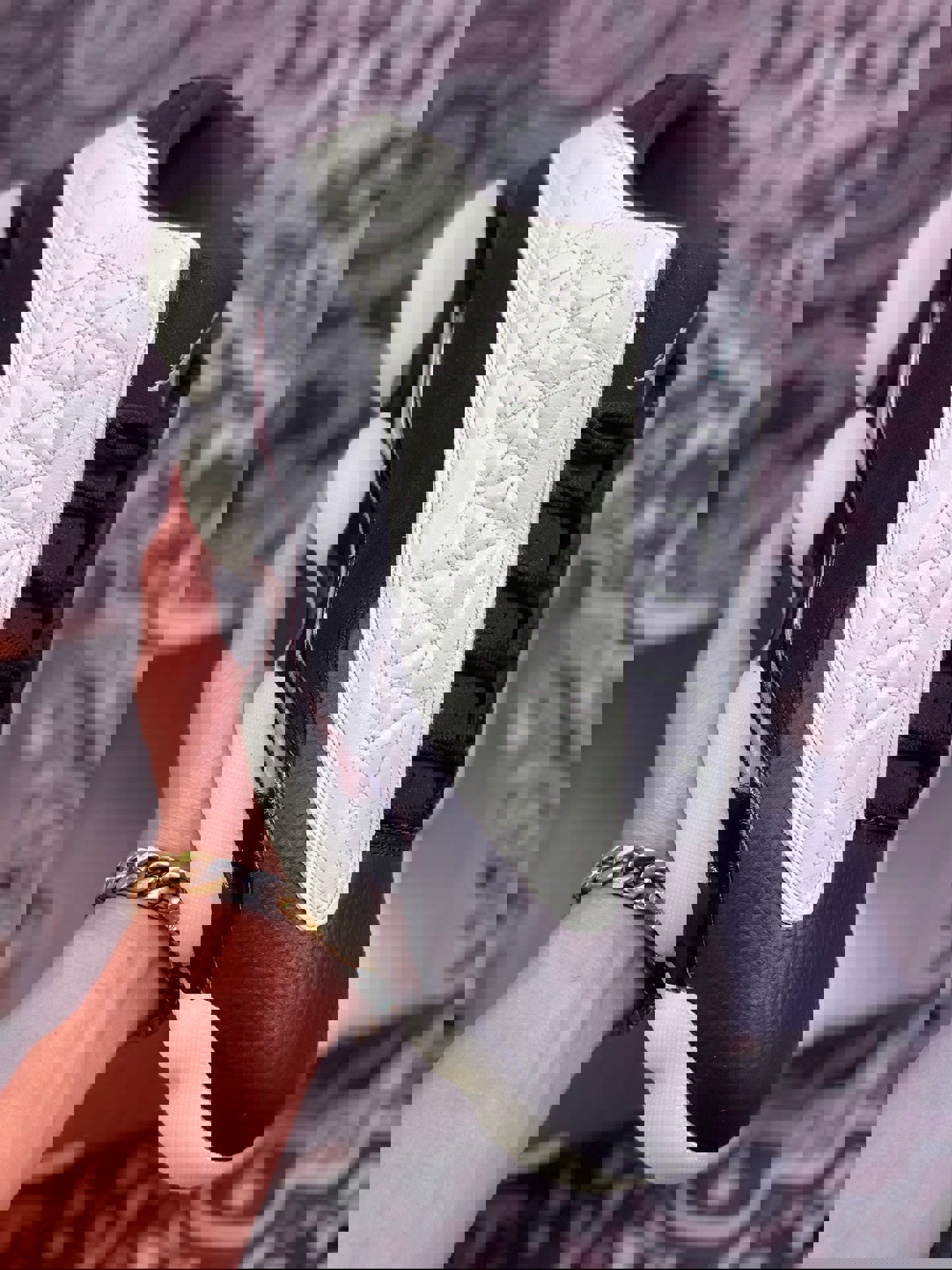 Air jordan 13 low singles dayblack/barley green dm0803-300