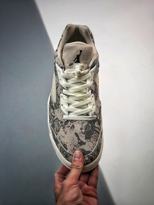 Air jordan 5 low expressioncoconut milk/black-white da8016-100