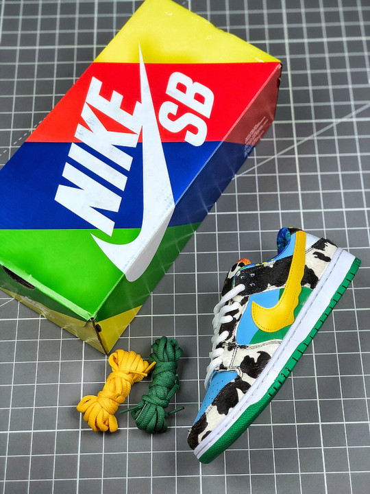 Ben & jerry” s x nike sb dunk low ” chunky dunky” cu3244-100