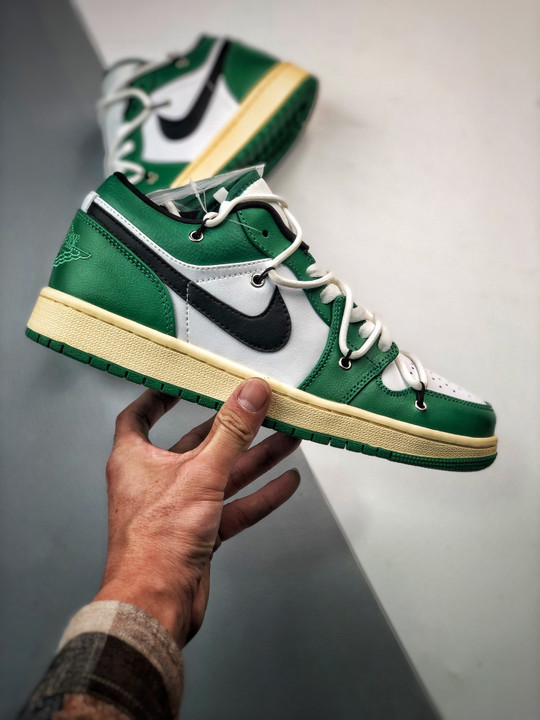 Custom air jordan 1 low pine green white