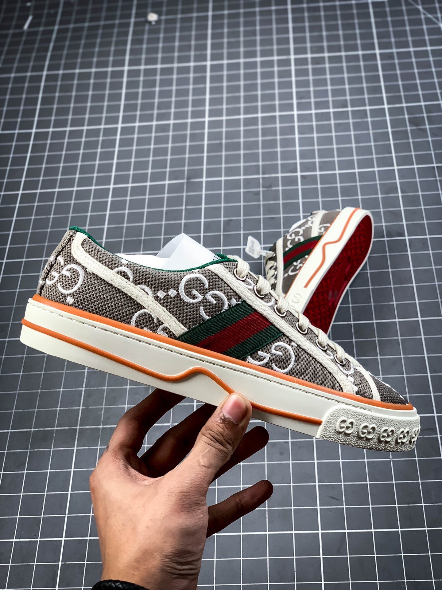 Gucci tennis 1977 gg canvas gt-009vlib5gn