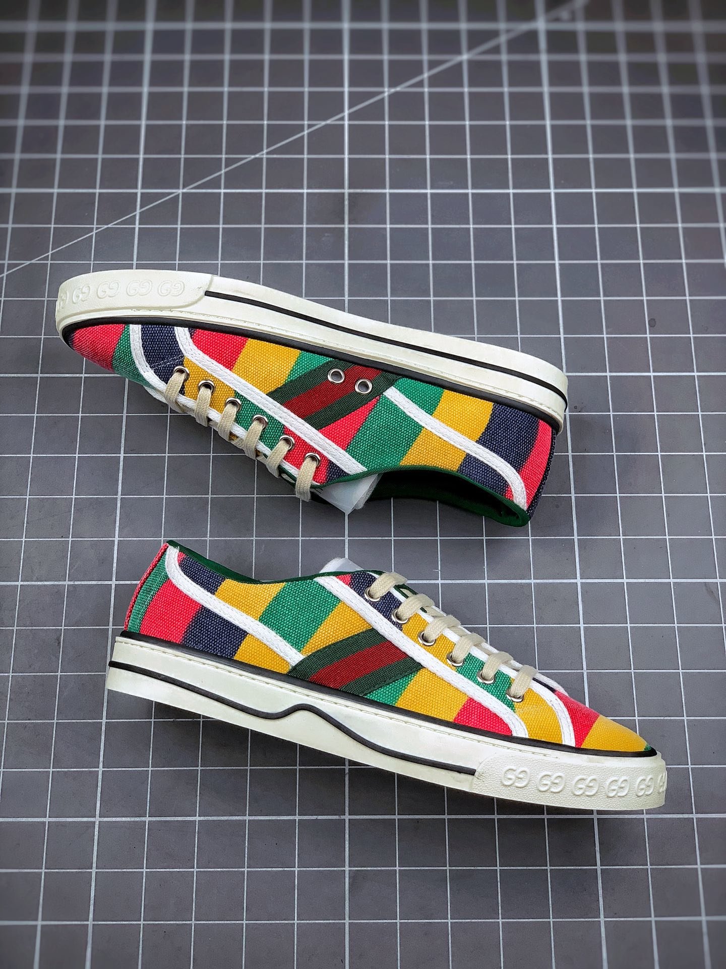 Gucci tennis 1977 gg canvas gt-00arrl7mpy