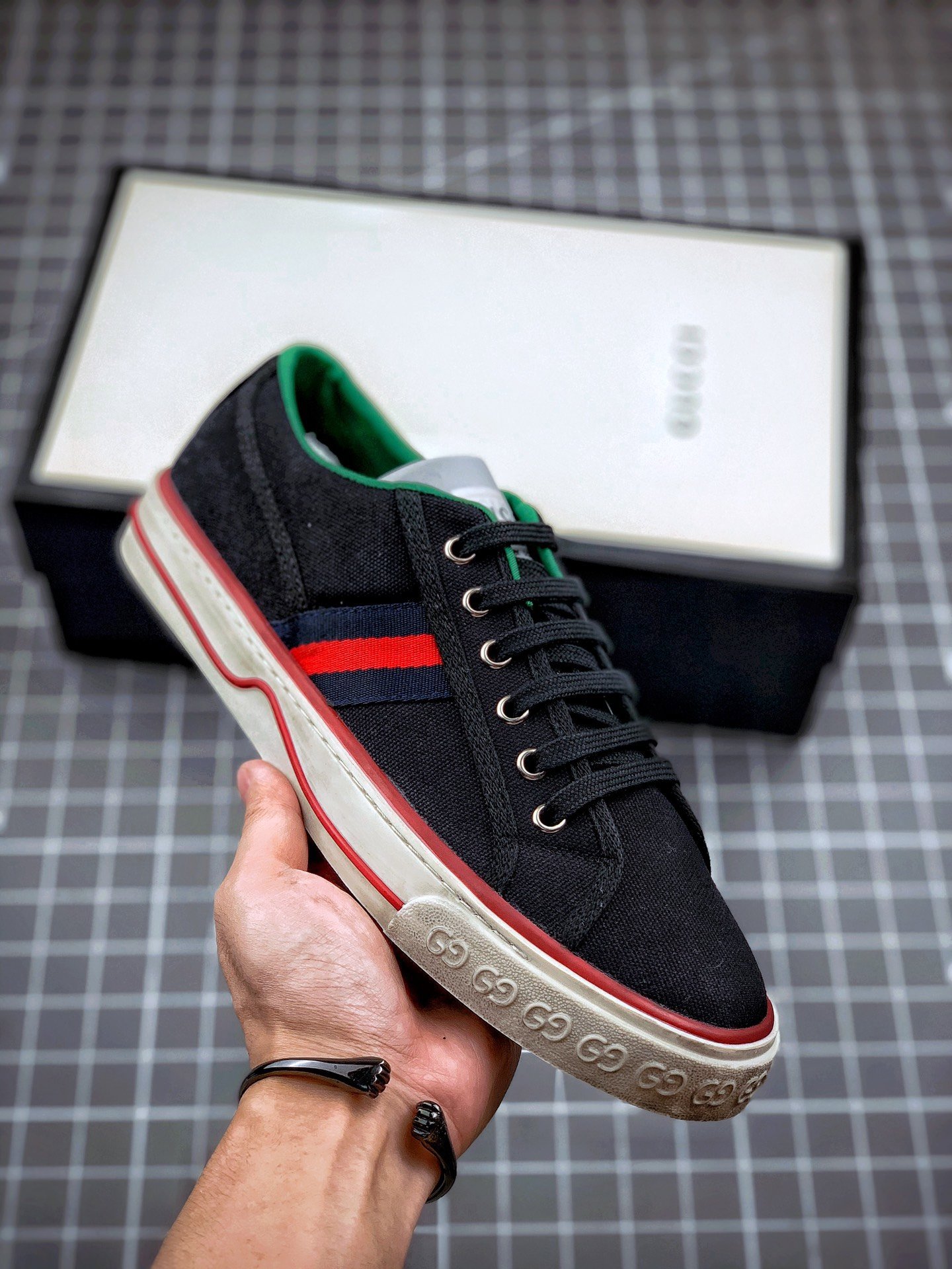Gucci tennis 1977 gg canvas gt-00c9erdhdh