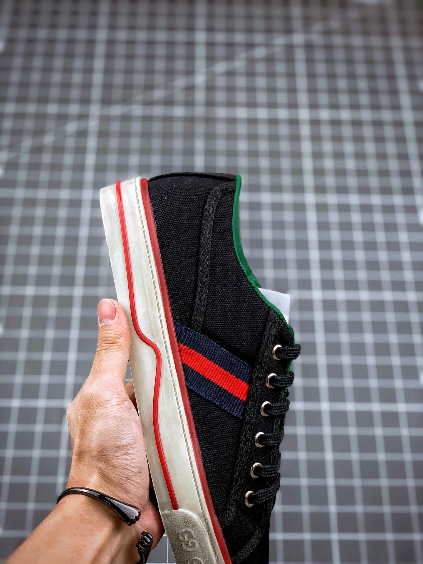 Gucci tennis 1977 gg canvas gt-00c9erdhdh