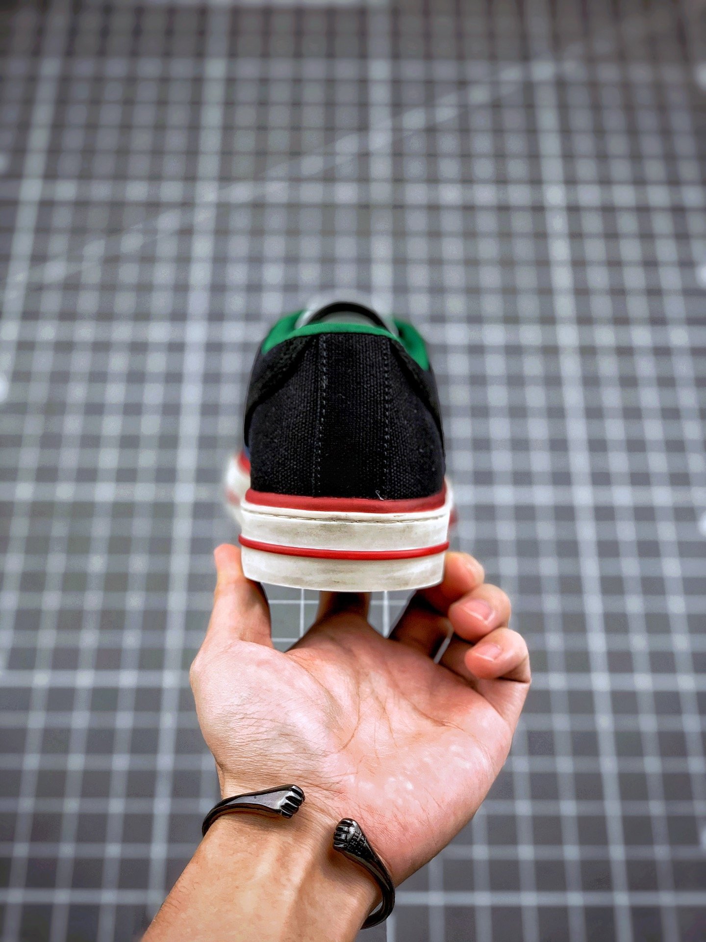 Gucci tennis 1977 gg canvas gt-00c9erdhdh