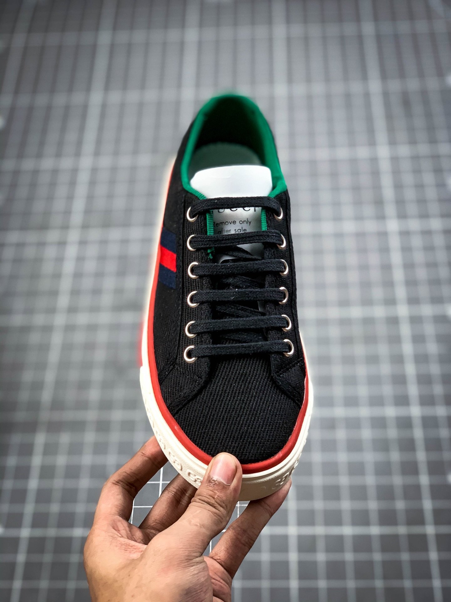 Gucci tennis 1977 gg canvas gt-00cxaneyo6