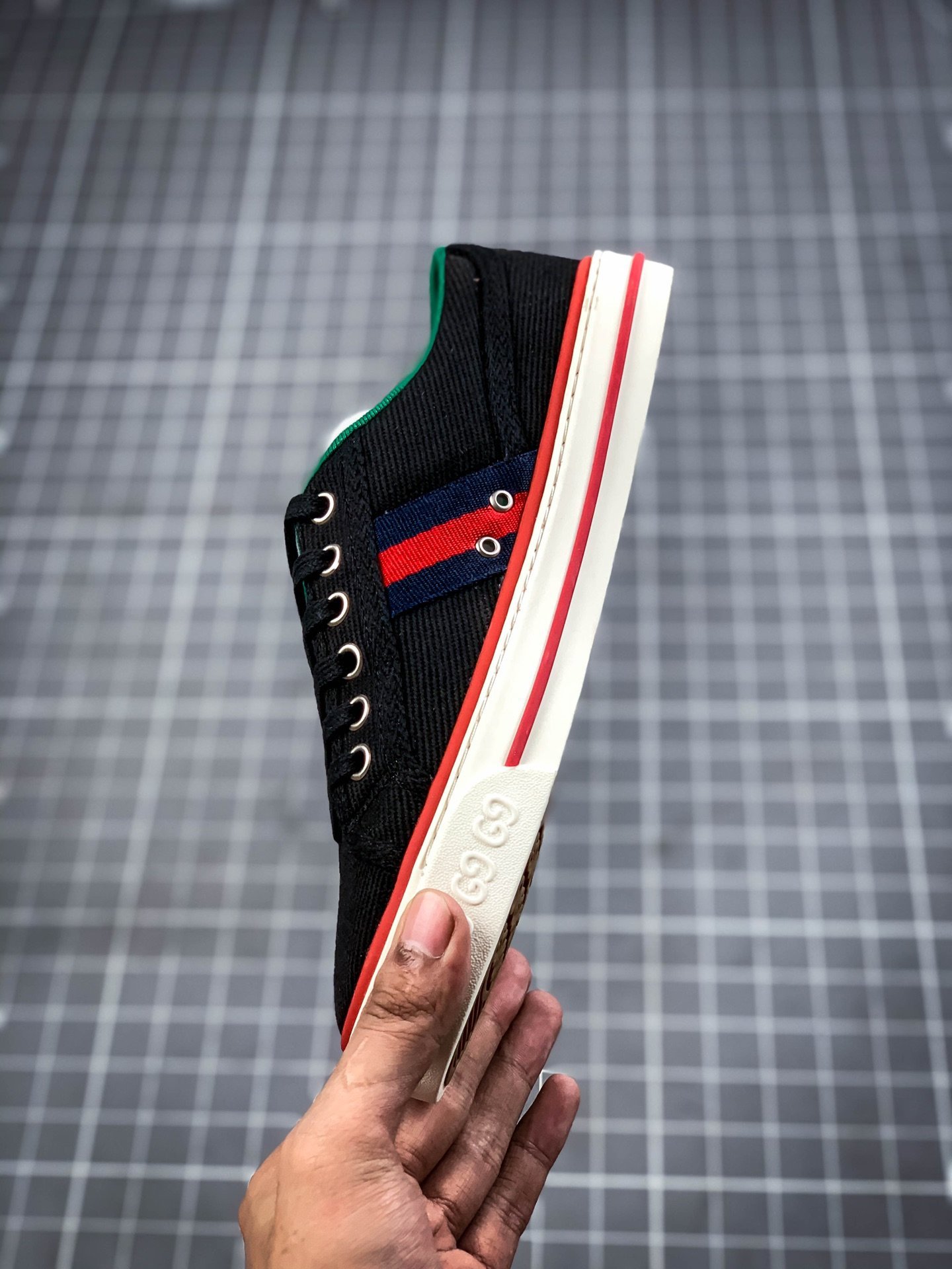 Gucci tennis 1977 gg canvas gt-00cxaneyo6