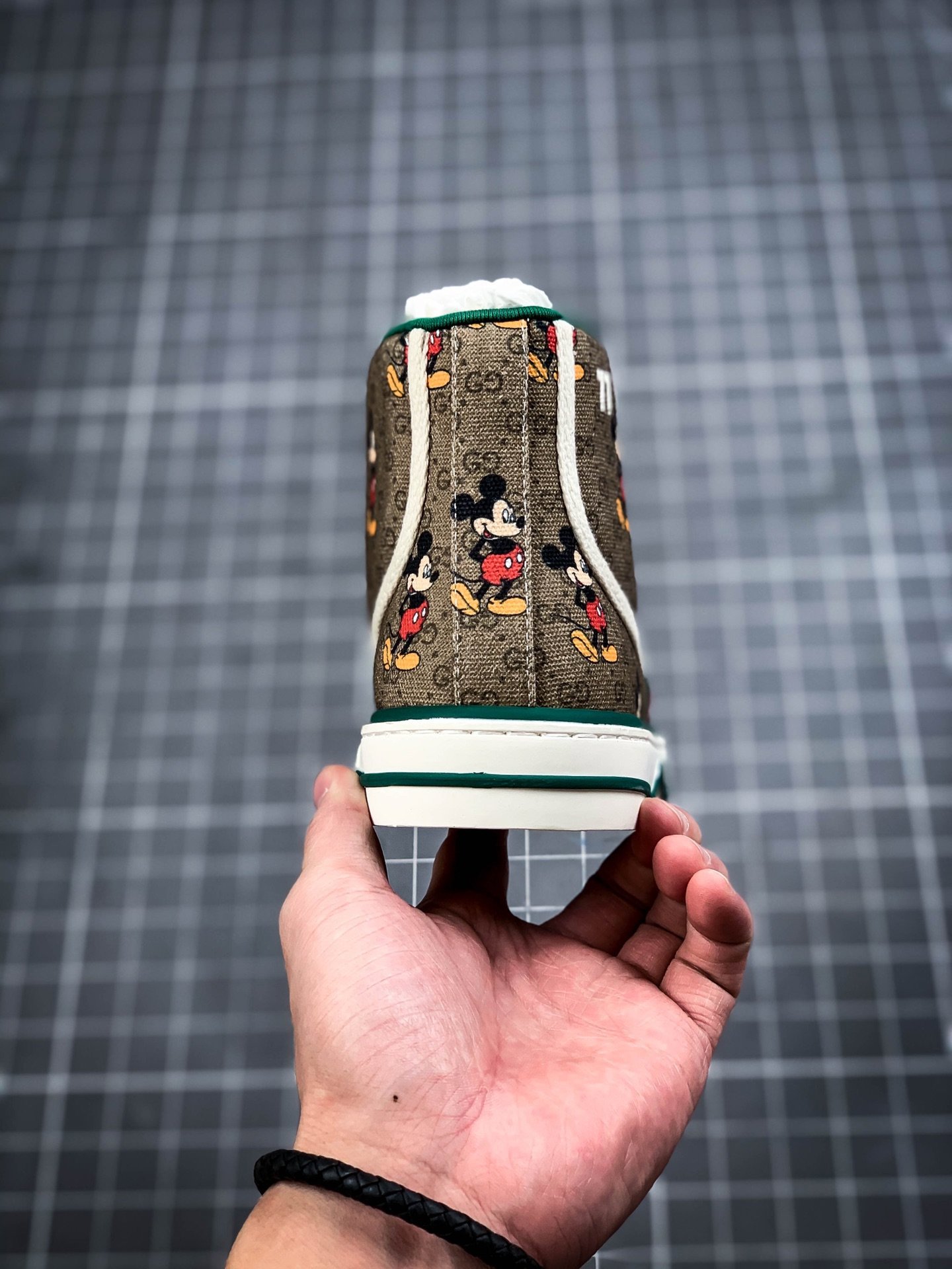 Gucci tennis 1977 gg canvas gt-00e9knwh8h