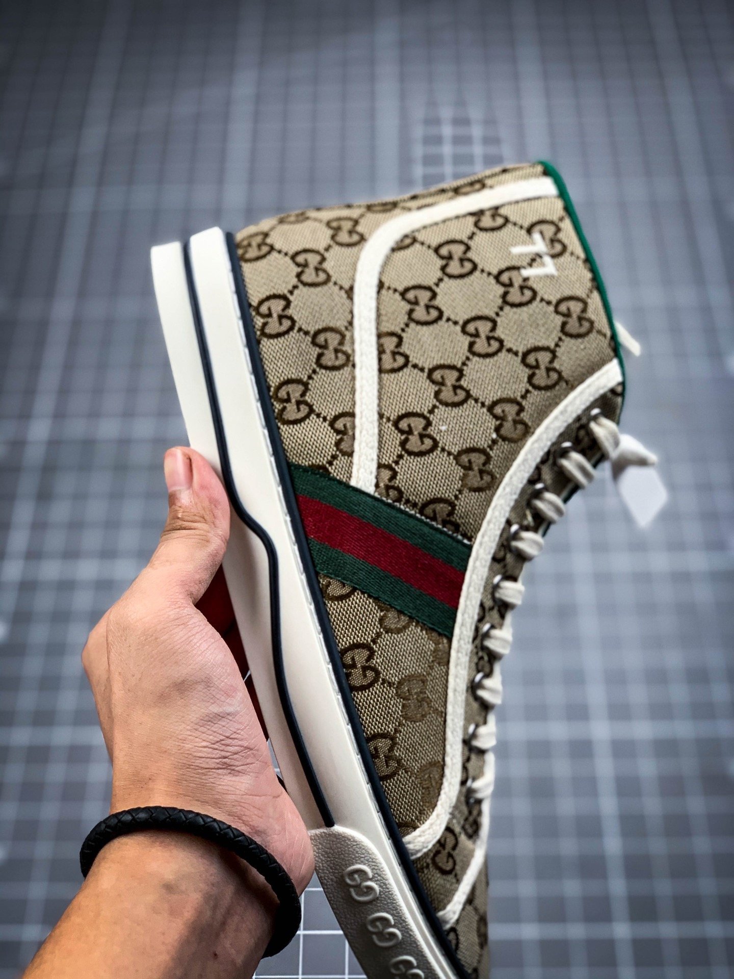 Gucci tennis 1977 gg canvas gt-00gzhfygy3
