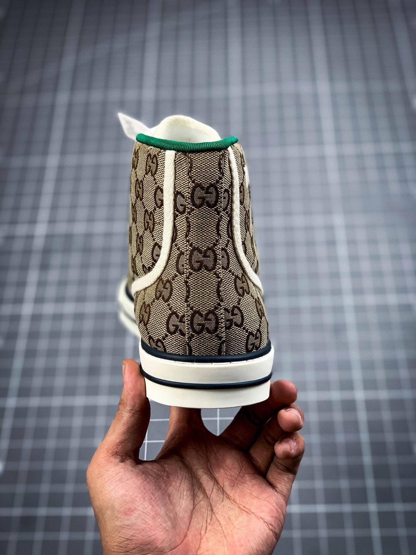 Gucci tennis 1977 gg canvas gt-00gzhfygy3