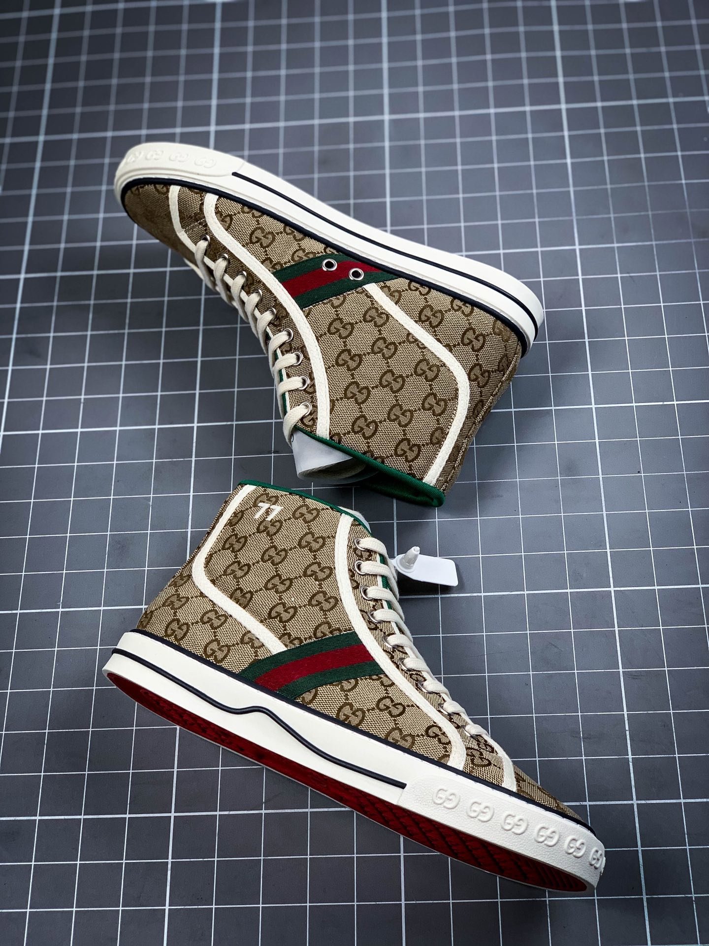 Gucci tennis 1977 gg canvas gt-00gzhfygy3