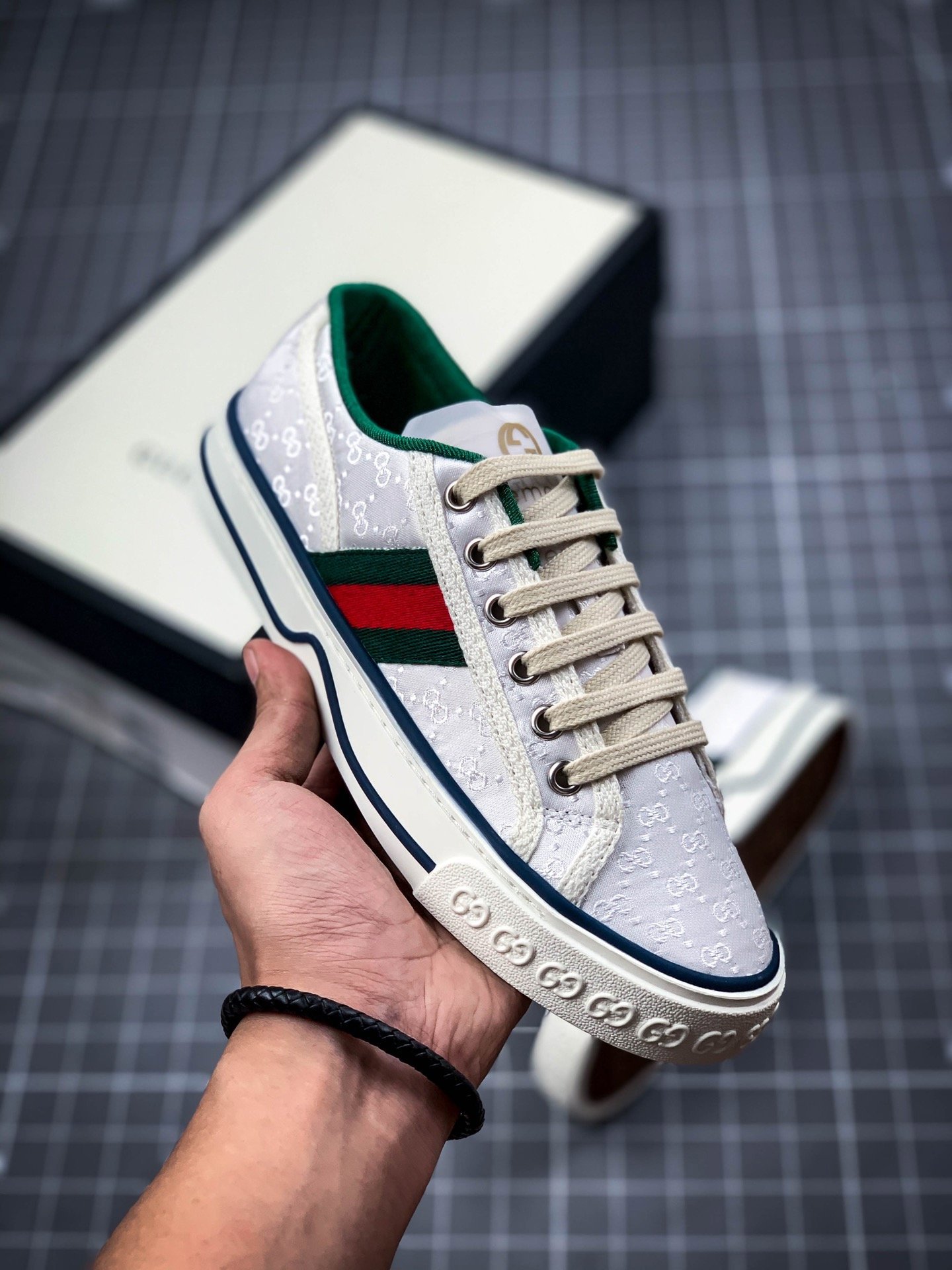 Gucci tennis 1977 gg canvas gt-00m8e8anjc