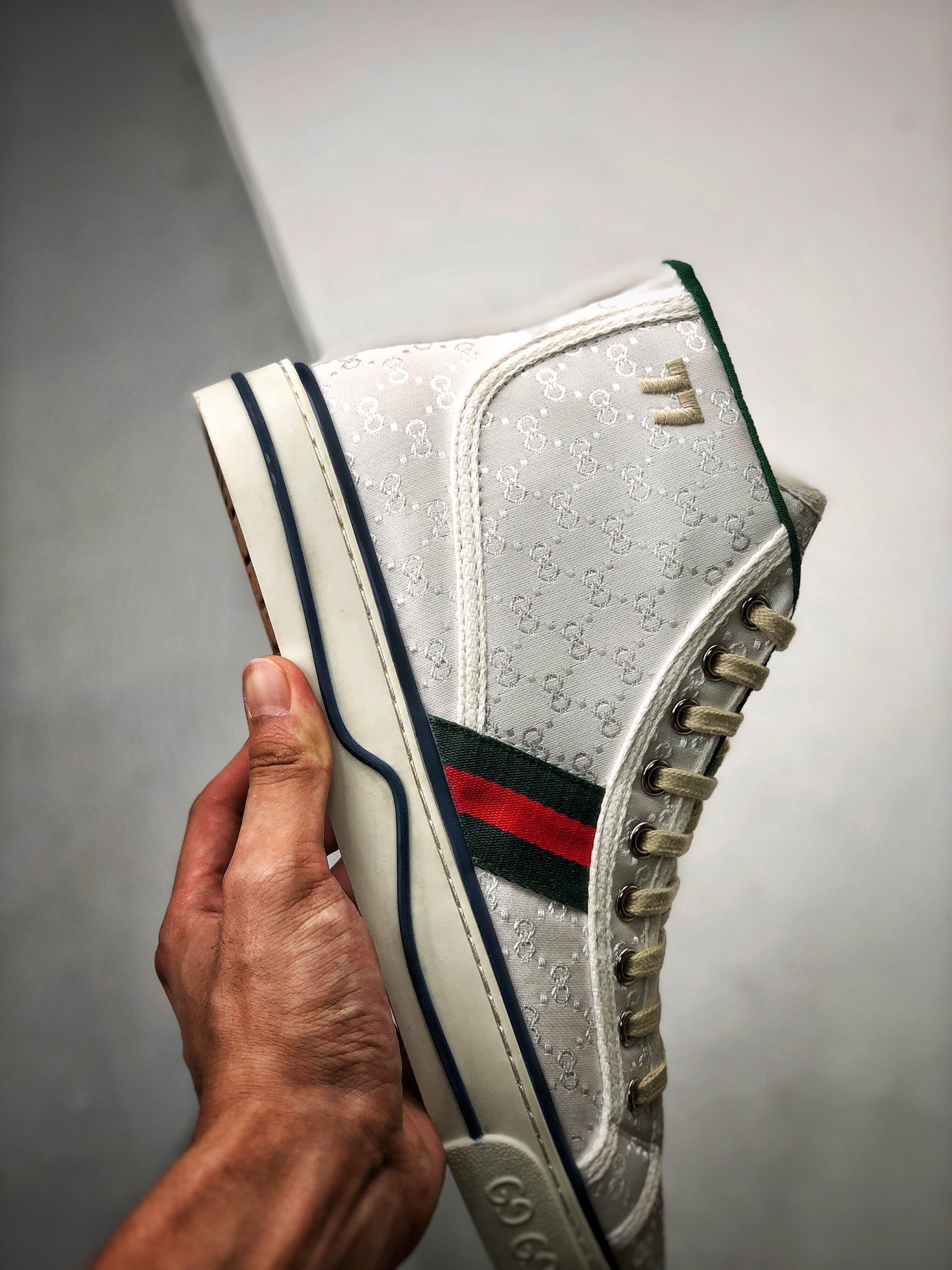 Gucci tennis 1977 gg canvas gt-00thbe88ic