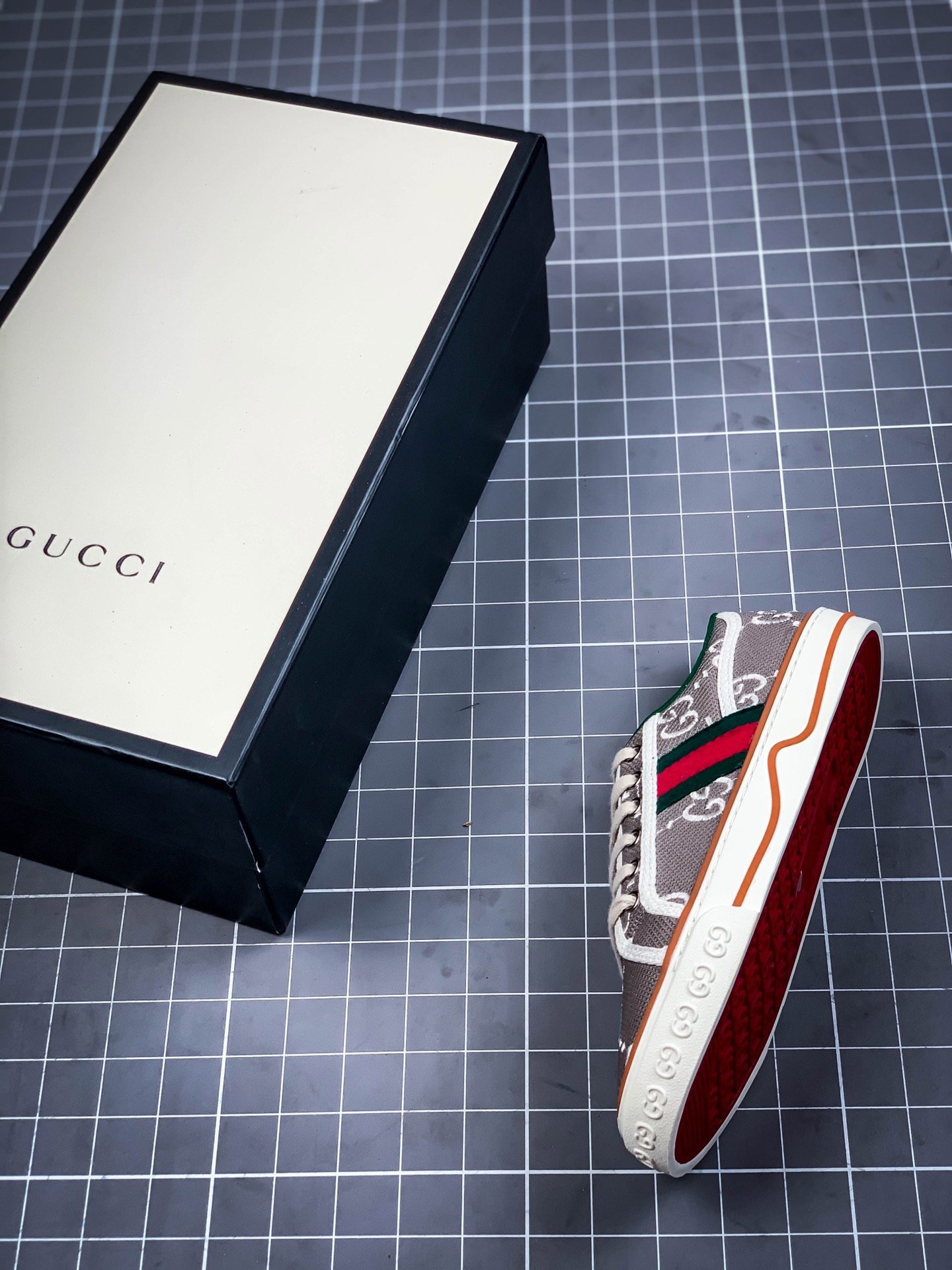 Gucci tennis 1977 gg canvas gt-00ubefkcp9