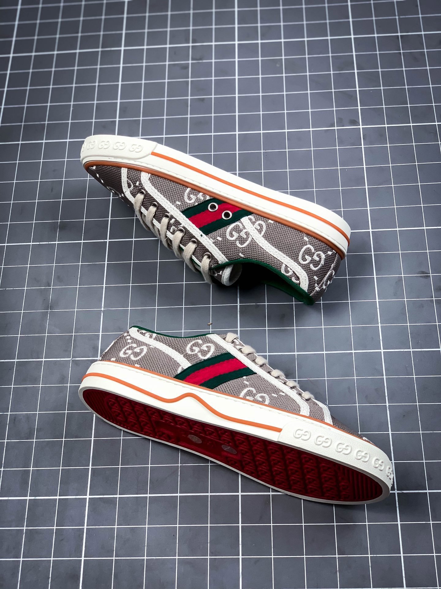 Gucci tennis 1977 gg canvas gt-00ubefkcp9