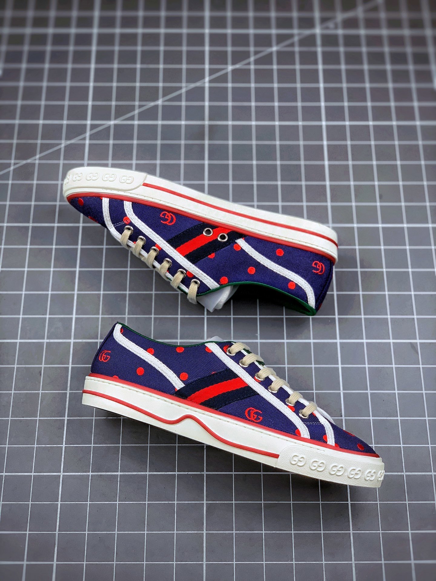 Gucci tennis 1977 gg canvas gt-00ue6lbvri