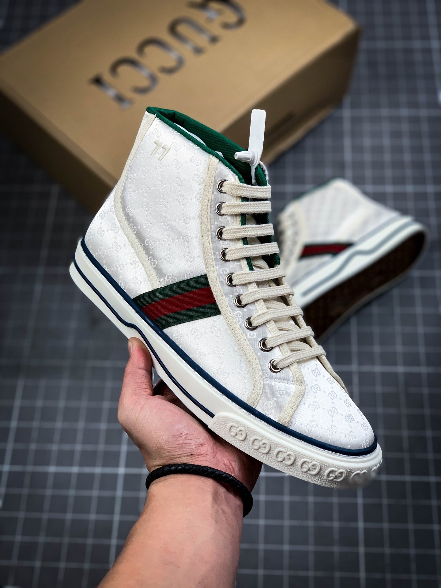 Gucci tennis 1977 gg canvas gt-00xe9xeavu
