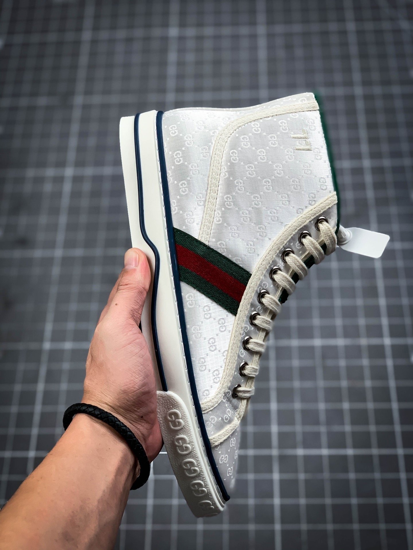 Gucci tennis 1977 gg canvas gt-00xe9xeavu