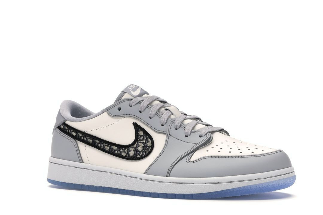 Jordan 1 retro low dior
