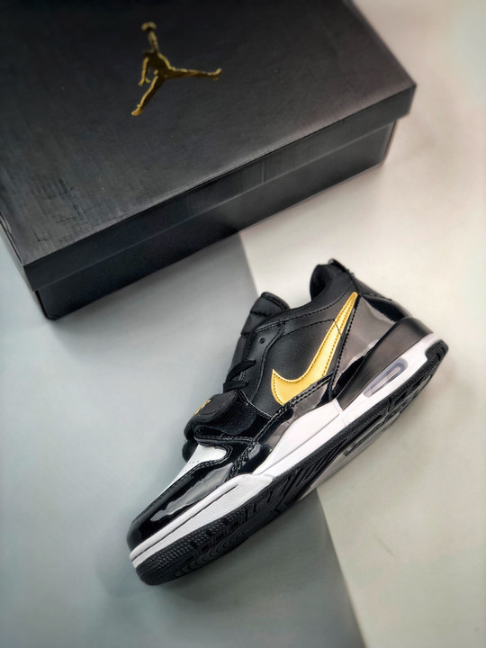 Jordan legacy 312 low black gold cd7069-071