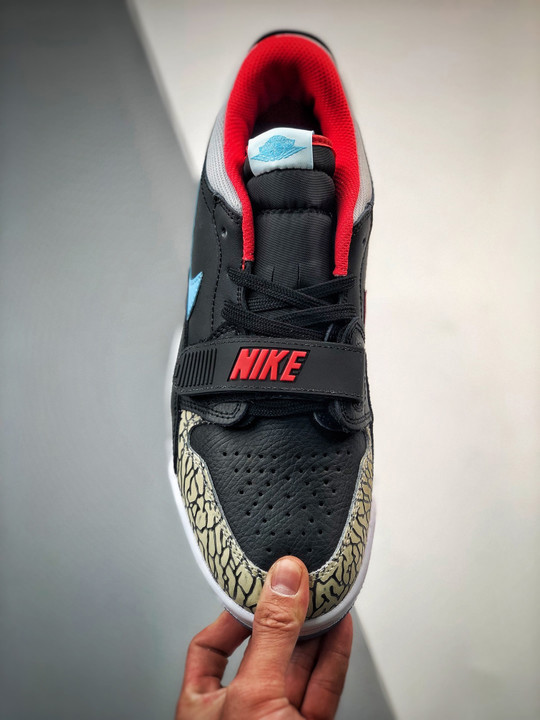Jordan legacy 312 low chicago flag black/blue-red