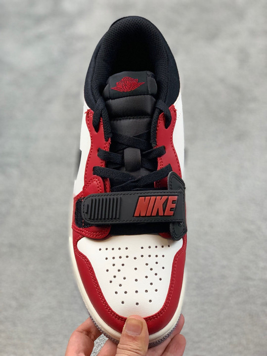 Jordan legacy 312 low chicagowhite/university red-black