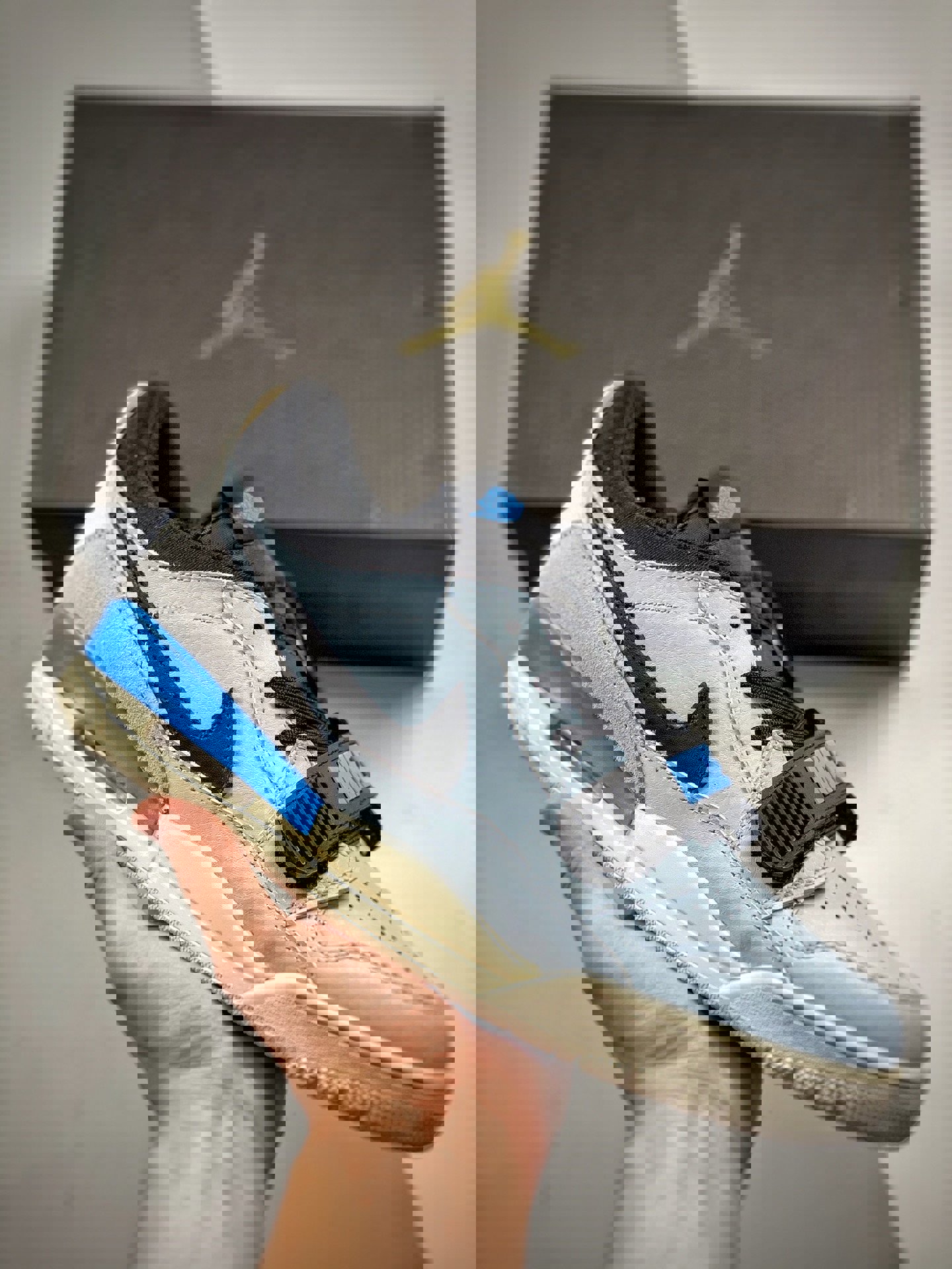 Jordan legacy 312 low pale blue cd7069-400