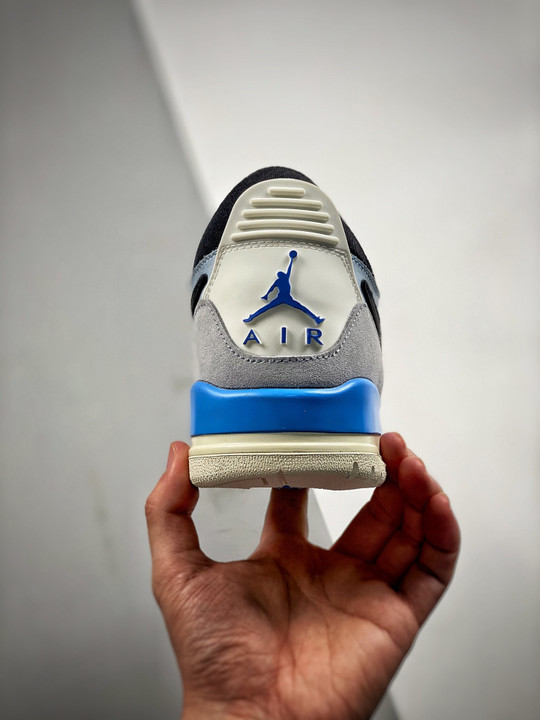 Jordan legacy 312 low pale blue cd7069-400