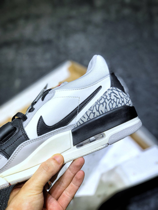 Jordan legacy 312 low white/fire red cd7069-101