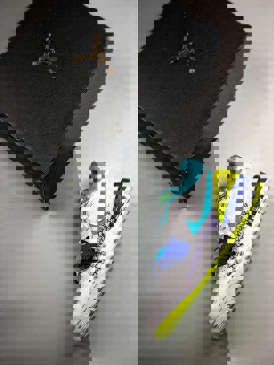 Just don x jordan legacy 312 low white/ultramarine-neon yellow